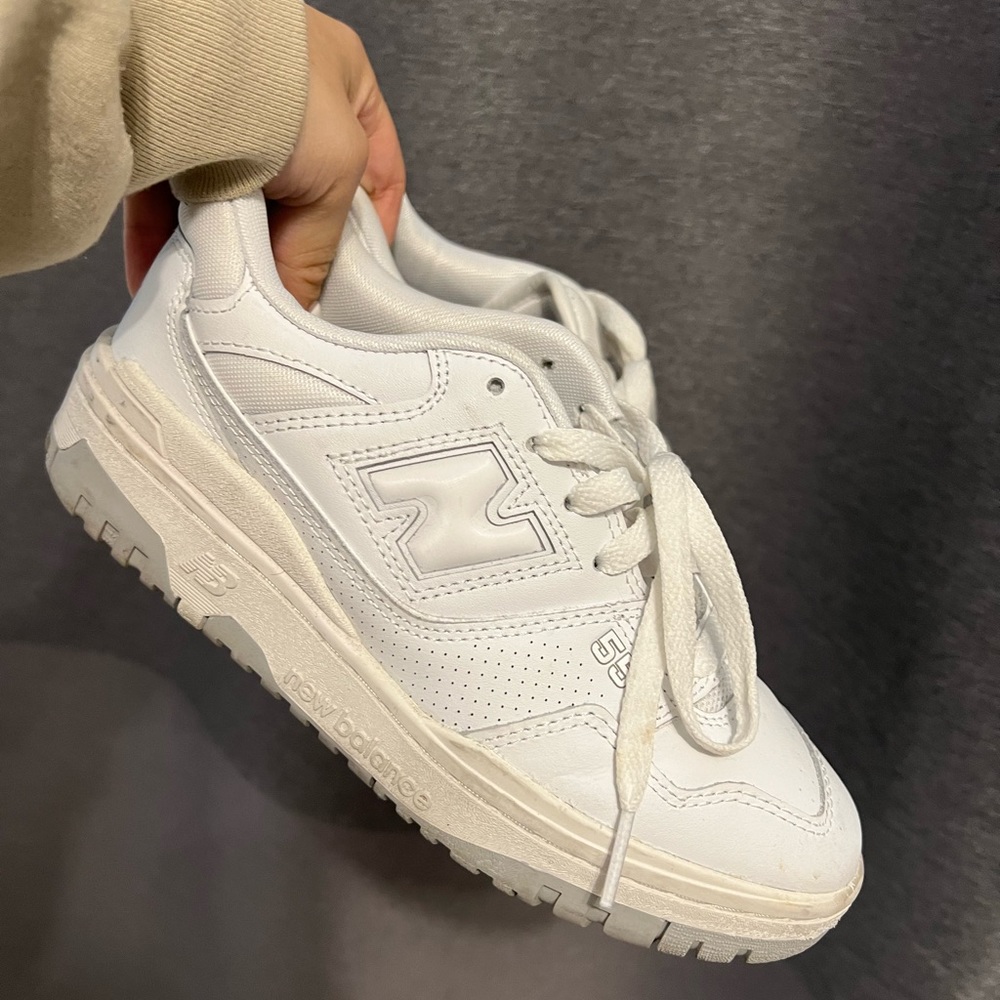 USED NEW BALANCE 550